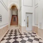 Apartman Charming 4 Bedroom In Chiado