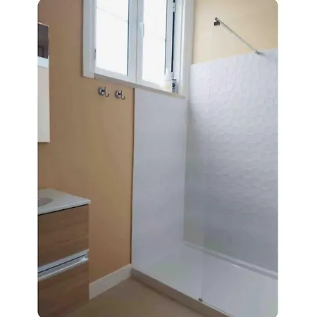 Charming 4 Bedroom In Chiado *